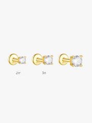 Evelyn – Fin guldøreringe med elegant buet design.