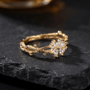 GOLDEN BRANCH RING - JUSTERBAR