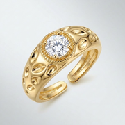 VINTAGE ZIRKON GULD RING - (JUSTERBAR)