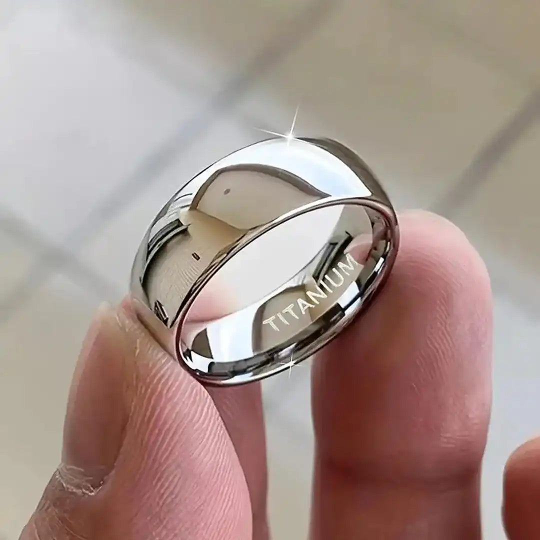Ring i titaniumstål
