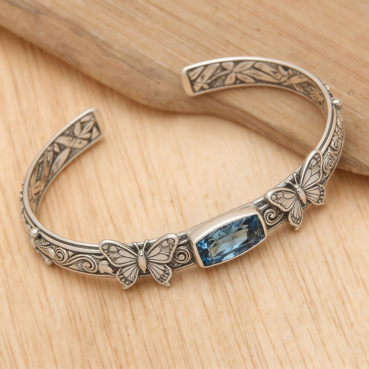 Bohemian Håndlavet Sommerfugl Armbånd