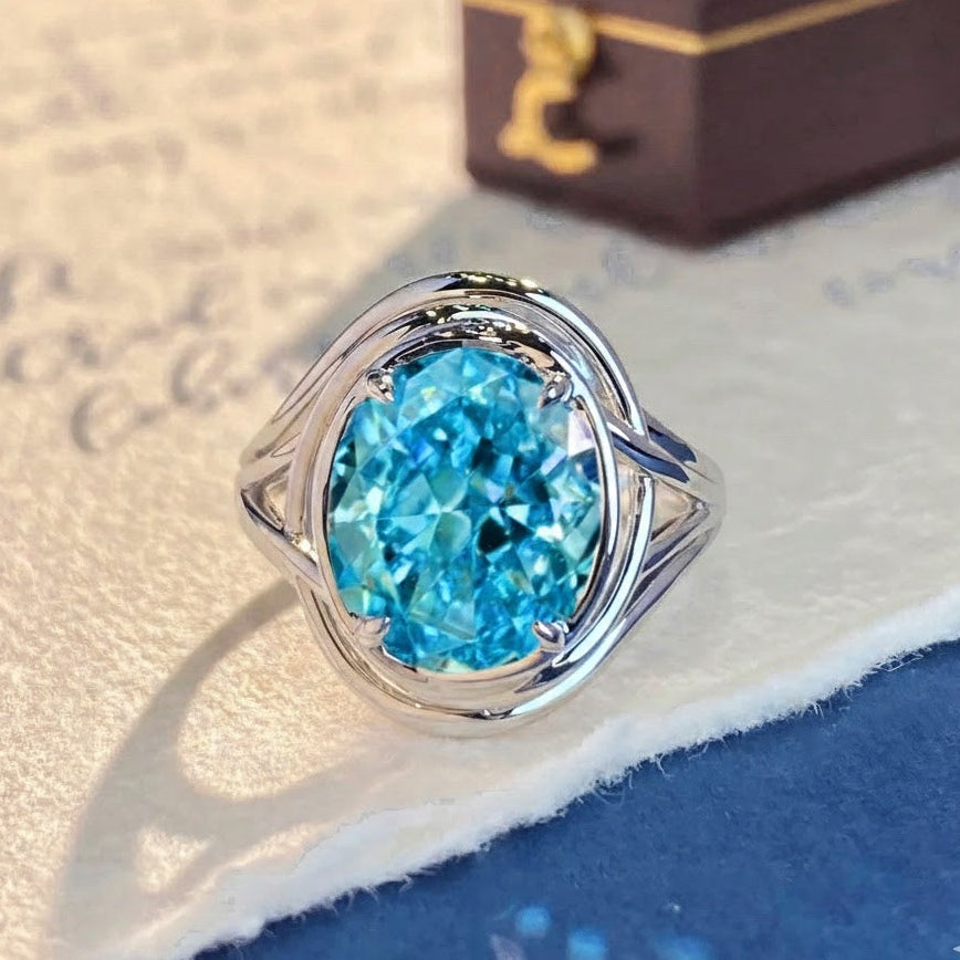 Aquamarineblå zirkonia ring