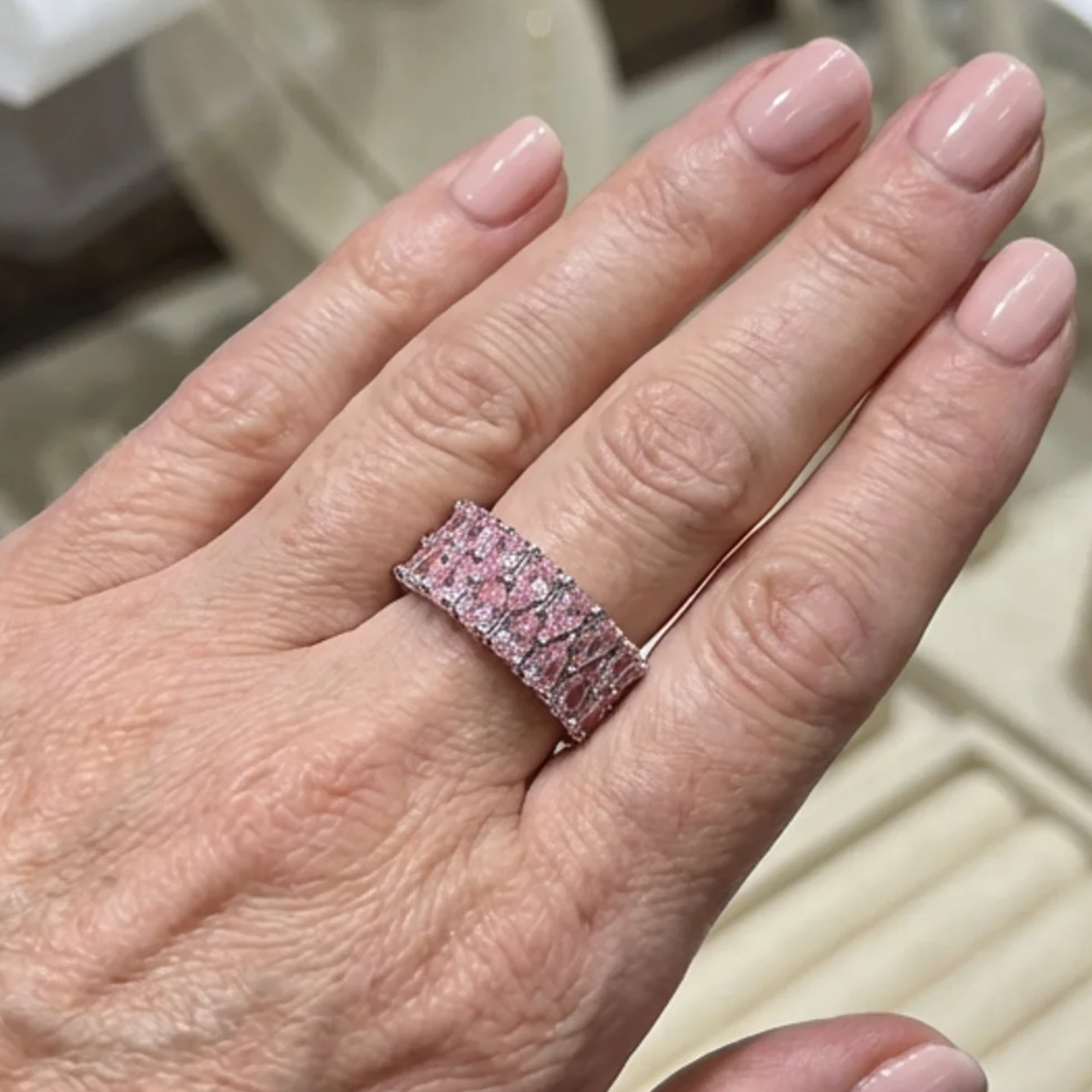 Blush Cascade Eternity-ring | Hvidguld
