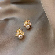 Honningbi-perleøreringe – Elegante guldfarvede smykker til kvinder