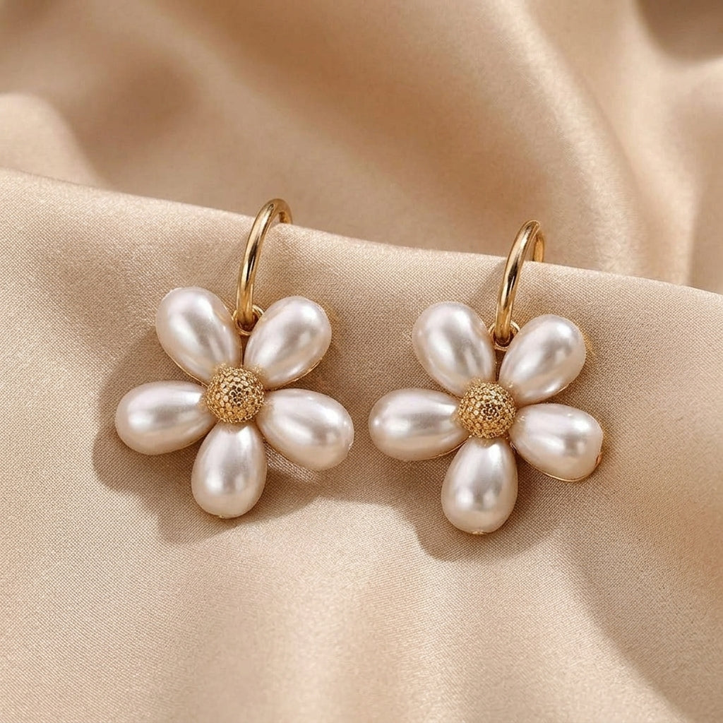 Pearl Petal Daisy Drop-øreringe