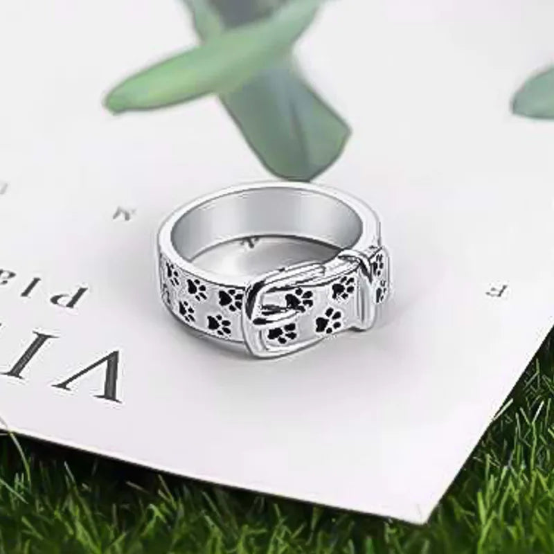 Sød og stilfuld ring inspireret af hundehalsbånd