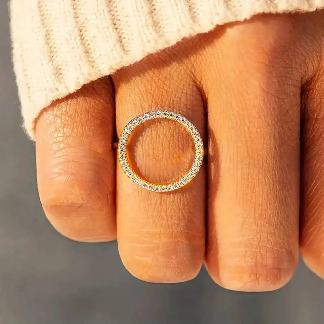 Rund Kubisk Zirkonia Ring