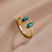 Justerbar Luxe Emerald Ring med Omslag